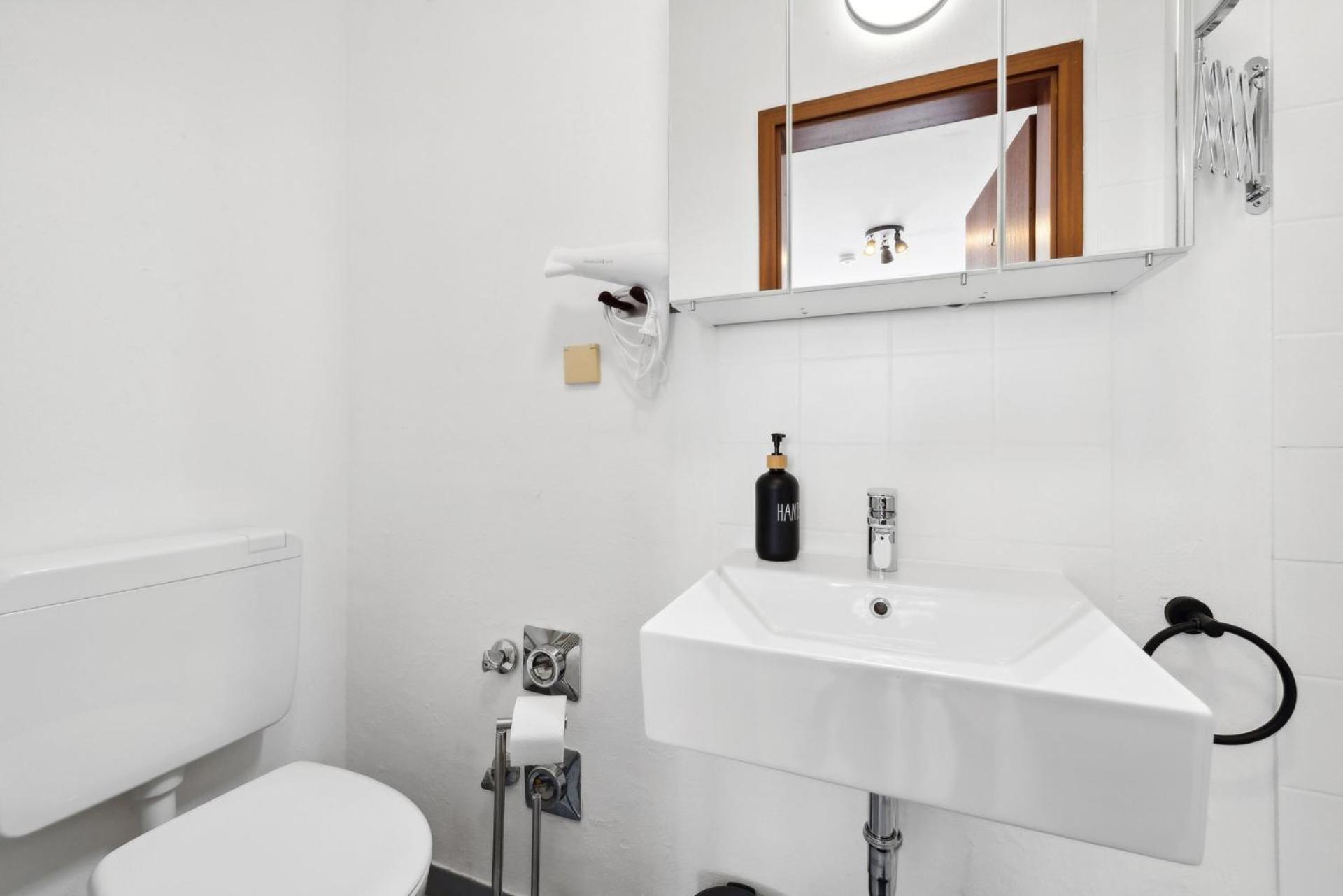 Andriss - Kaiserberg - Kitchen - Wifi - Parking Apartment Kaiserslautern